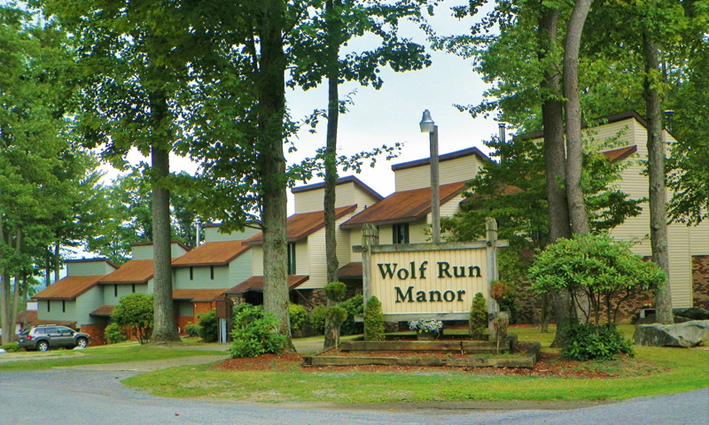 Treasure Lake Timeshares - Wolf Run Manor