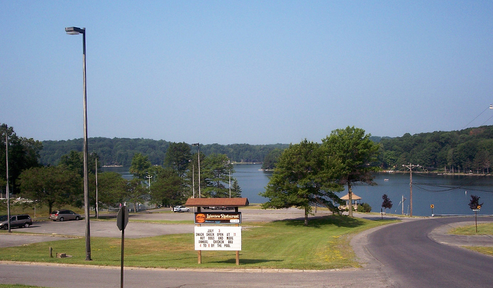 Treasure Lake Seasonal Landscape Scene